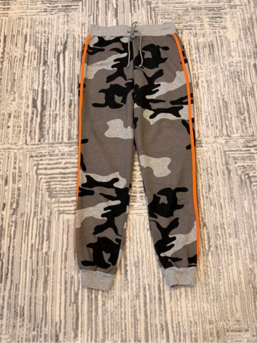 New PrettyLittleThing women's size 6 blk/gray/orange jogger sweatpants MSRP $70